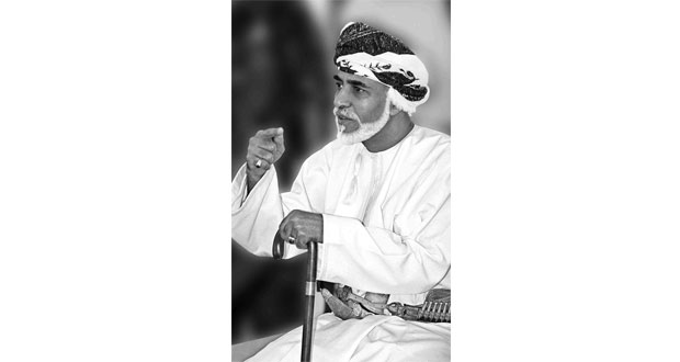 المواطنون بمحافظات السلطنة يعربون عن بالغ حزنهم بوفاة السلطان قابوس بن سعيد بألسن تلهج بالدعاء