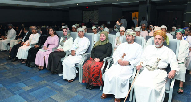 "ندوة أطفالنا وإعلام المستقبل" تستعرض المحتوى الإلكتروني والصحف والقنوات الموجهة للأطفال