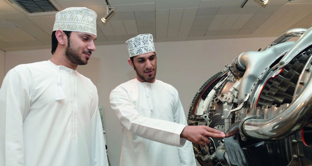 اعتماد برامج البكالوريوس الثمانية بكلية الهندسة في جامعة السلطان قابوس