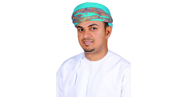 سلمان الحجري: التشكيليون العرب بحاجة إلى المشاركة بفاعلية في الحراك الفني العالمي