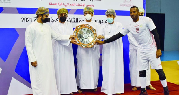 نادي عمان يُتوّج بطلًا لدوري الدرجة الثانية للكرة الطائرة