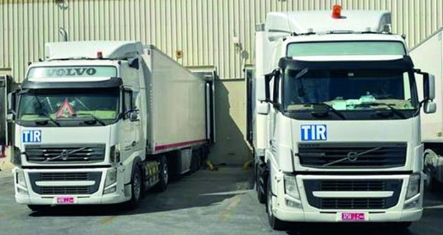  تصدير أول شحنة من المنتجات العمانية إلى السعودية بنظام النقل الدولي «التير»