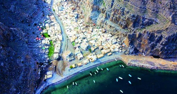 &laquo;كمزار&raquo; .. منحوتة الجمال