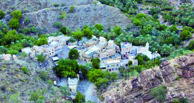 &laquo;البشوق&raquo; بوادي السحتن فـي الرستاق .. واحات غناء وطبيعة خلابة