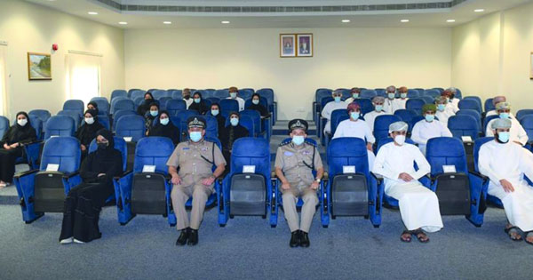 شرطة عمان السلطانية توظف مجموعة جديدة من الكوادر الطبية