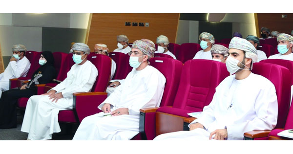 «التربية والتعليم» و«العمل» تنفذان لقاء تعريفيا حول منظومة قياس الأداء الفردي والإجادة المؤسسية