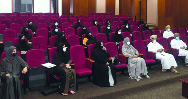 تدريب 28 مشاركا فـي برنامج الرعاية المنزلية لكبار السن