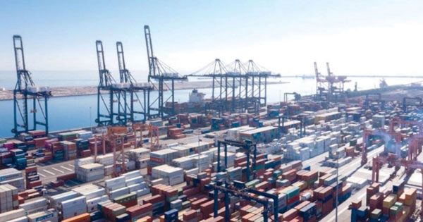 ميناء صحار يبدأ رسميا استخدام تقنية الذكاء الاصطناعي لشبكة الجيل الخامس