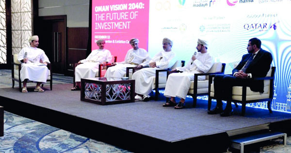 حلقة نقاشية حول رؤية عمان 2040 ومستقبل الاستثمارات فـي السلطنة