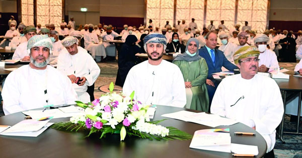 وزارة الثقافة والرياضة والشباب تنظم حلقة عمل تحديث استراتيجية الرياضة العُمانية  بهدف مواكبة مستجدات الشأن الرياضي ومواءمتها مع رؤية عُمان 2040