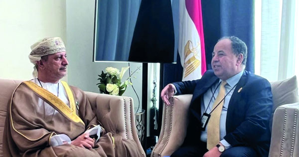سلطنة عمان ومصر تتبادلان وجهات النظر فـي الشؤون المالية