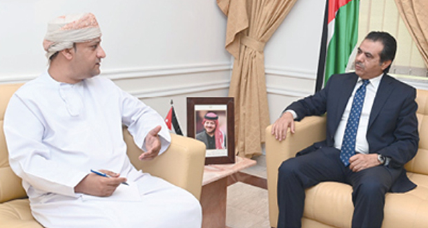 السفير الأردني بسلطنة عمان : هناك رغبة مشتركة لتعزيز العلاقات بين البلدين فـي جميع المجالات