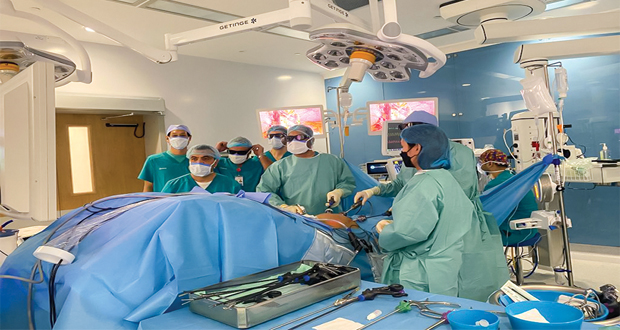 أول عملية استئصال لسرطان المثانة باستخدام المناظير ثلاثية الأبعاد