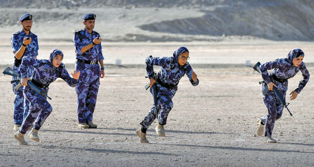 اليوم .. السيدة الجليلة ترعى احتفال شرطة عمان السلطانية بتخريج دفعة جديدة