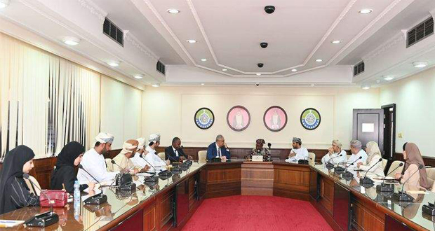 منظمة التجارة العالمية تشيد بجهود سلطنة عُمان في مجالي التجارة والاستثمار