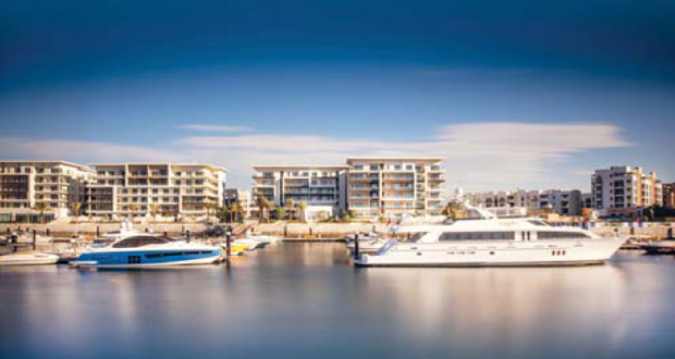 مرسى الموج يستقبل أكثر من 20 ألف زائر وسائح هذا العام