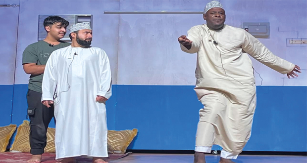 أمجاد عمان المسرحية تقدم عرضها المسرحي «آخر عيلة».. الجمعة