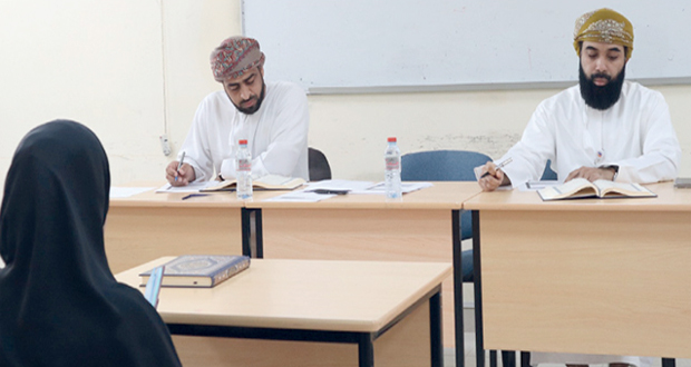 مسابقة لتعزيز القيم والأخلاق الإسلامية بين الطلبة بصحار